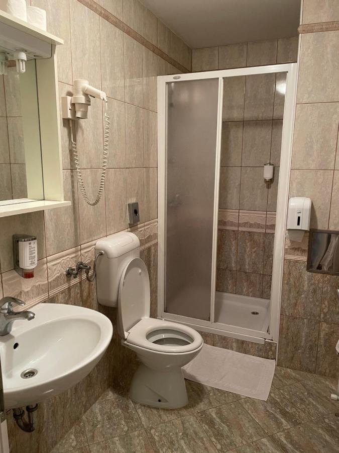 Hotel Gostisce Senica Senovo Zewnętrze zdjęcie