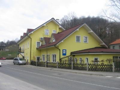 Hotel Gostisce Senica Senovo Zewnętrze zdjęcie